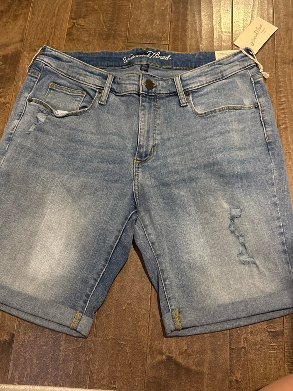 Universal Thread Faded Blue Denim Jean Shorts